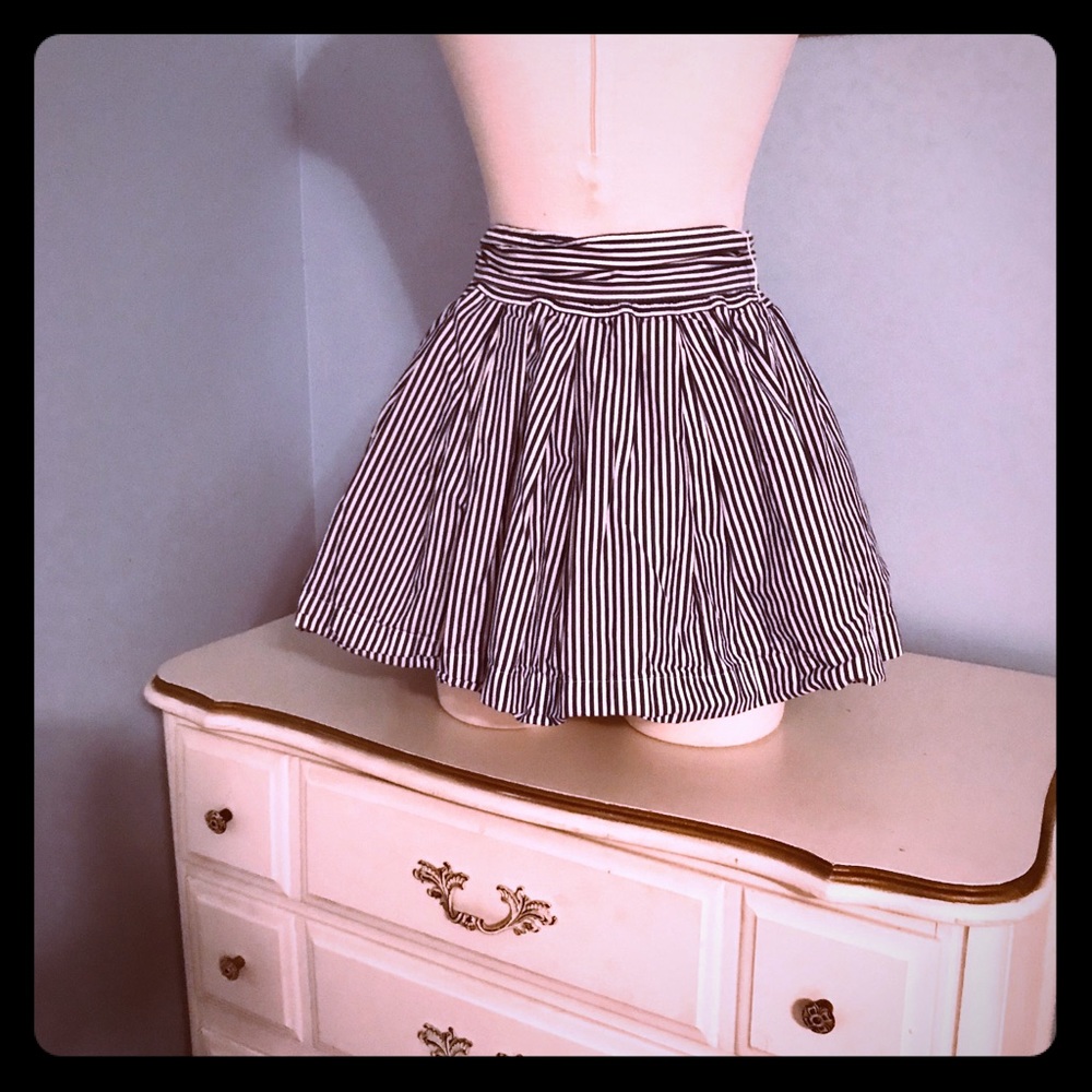 Skirt blue & white stripe